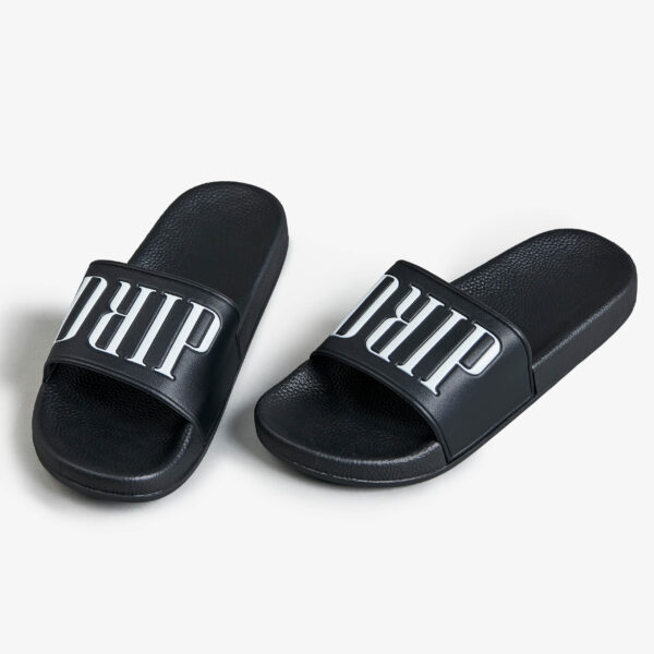 black-beach-side-sliders